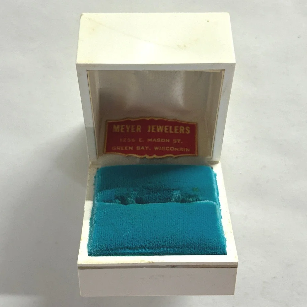 Meyer Jewelers Vintage Ring Box Small White Turquoise Velvet Mid Century Modern